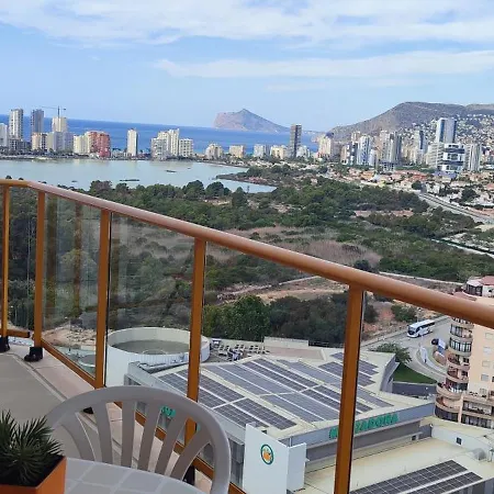 En La Playa. Planta 19. Vistas Espectaculares. 2 Terrazas. アパート *